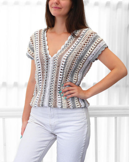 ALYSSA V-Neck Top Crochet Pattern | Soft-Drape Rectangle Top | PDF (XS–3XL) - Hakel Liebe