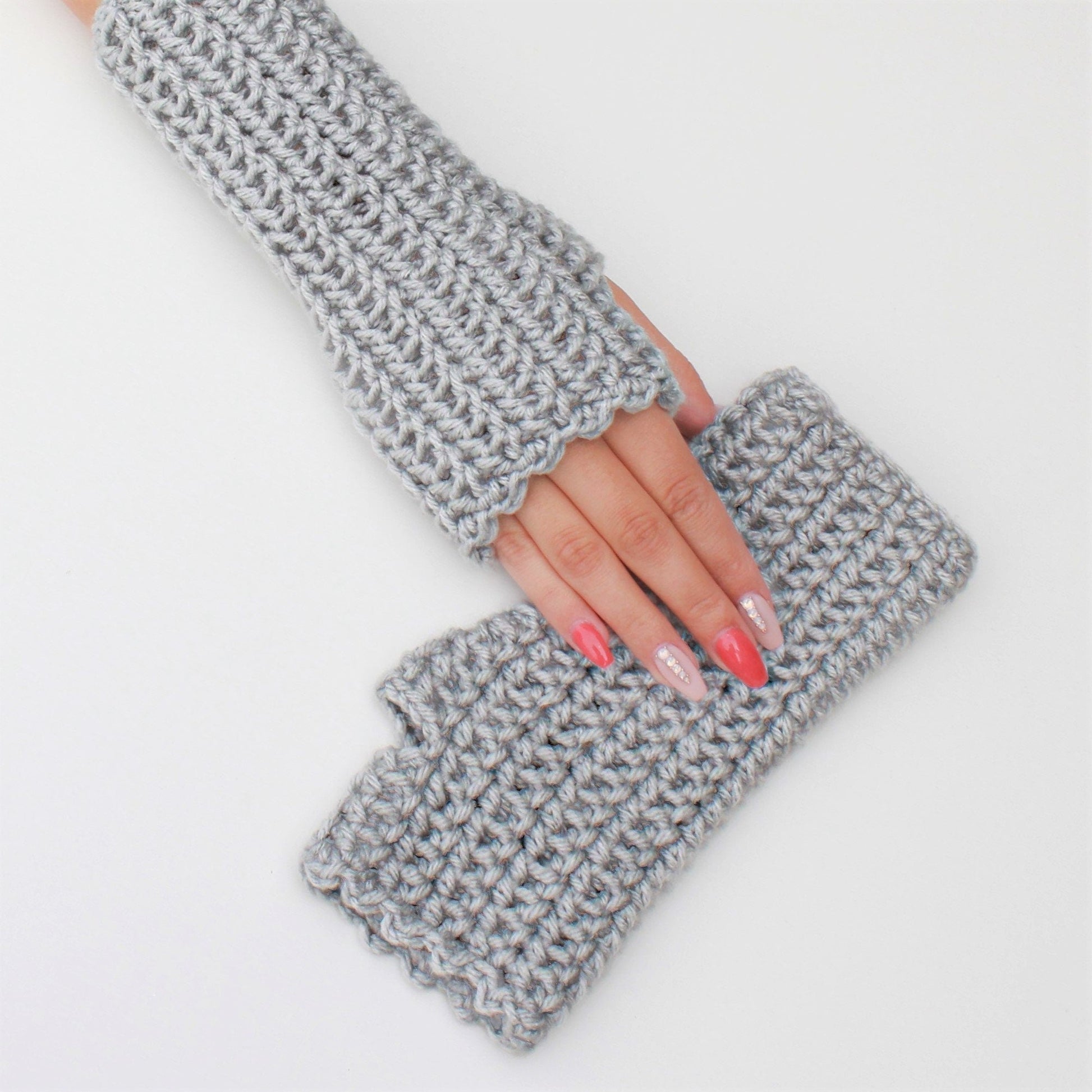 CAMILA Fingerless Gloves Crochet Pattern | 2-Hour Gift Project | PDF (S–L) - Hakel Liebe