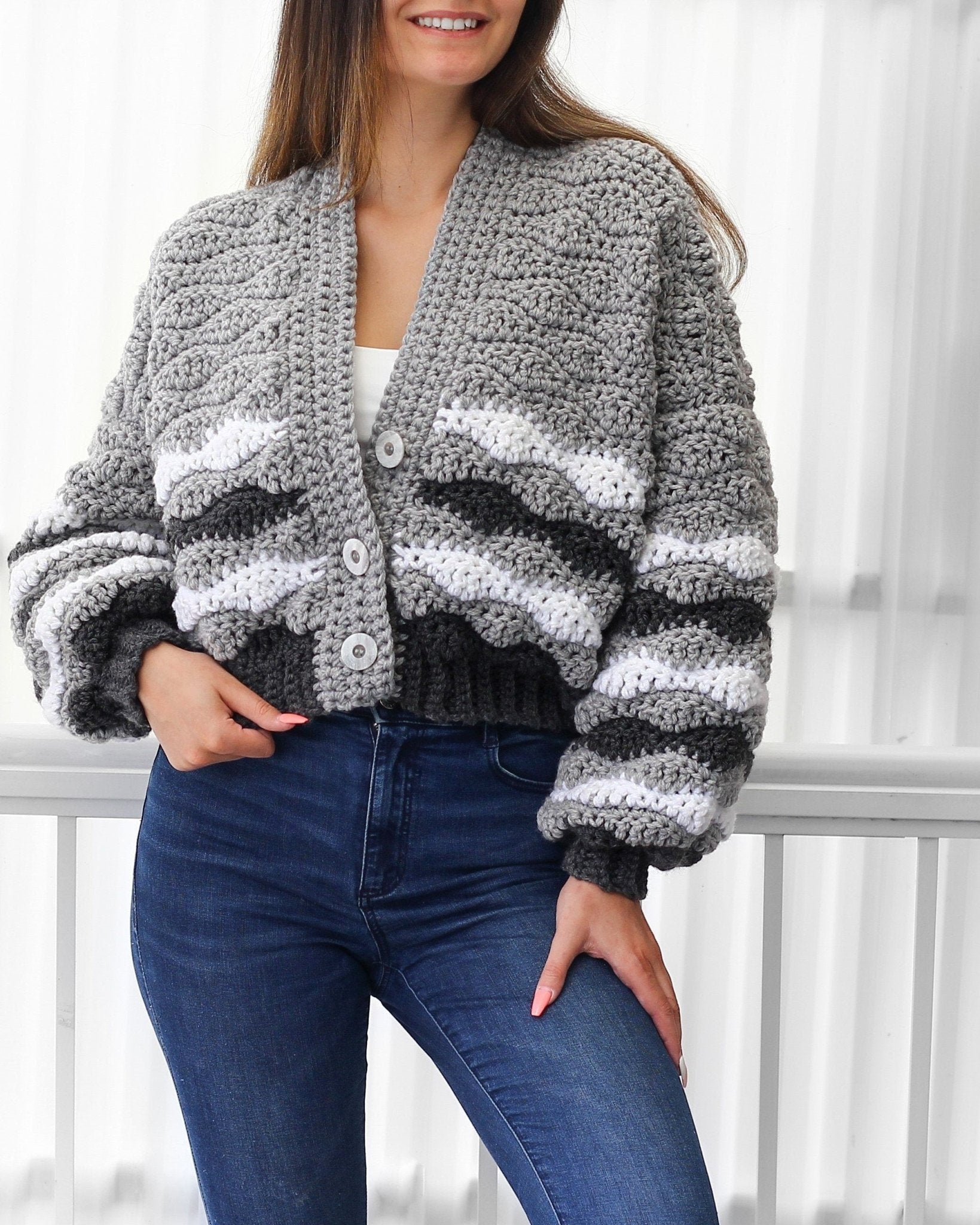 DAPHNE Striped Cardigan Crochet Pattern | Bold Bulky Oversize | PDF (XS–3XL) - Hakel Liebe