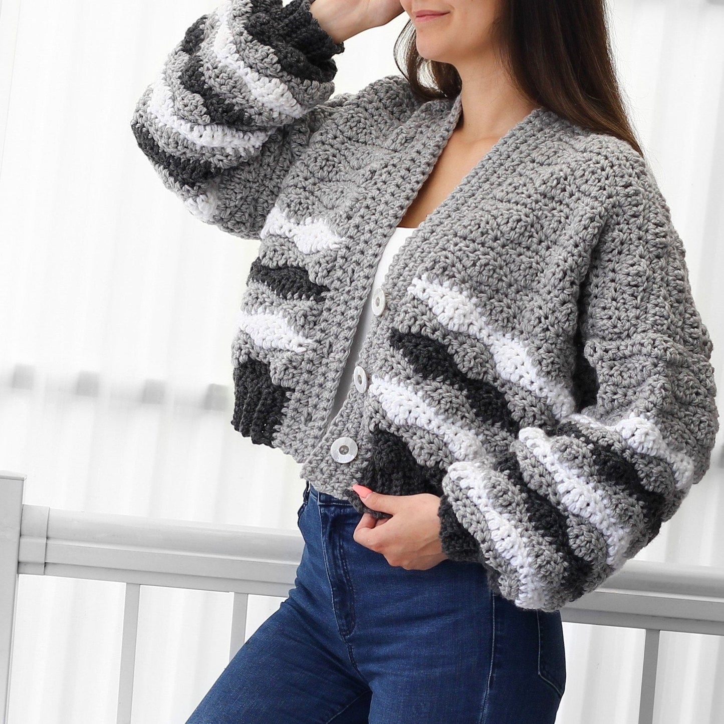 DAPHNE Striped Cardigan Crochet Pattern | Bold Bulky Oversize | PDF (XS–3XL) - Hakel Liebe