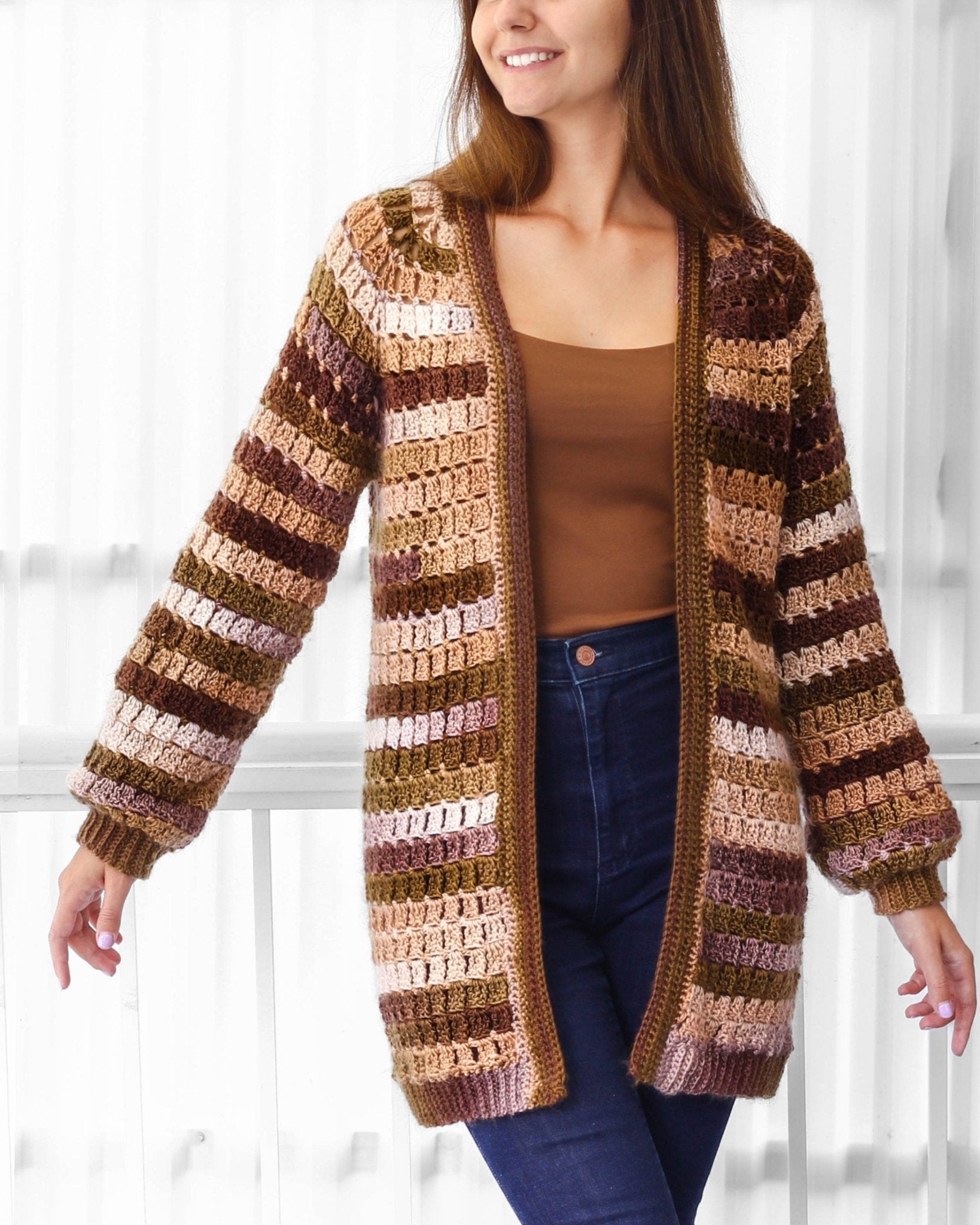 ELLA Raglan Cardigan Crochet Pattern | Top-Down & Seamless | PDF (XS–3XL) - Hakel Liebe