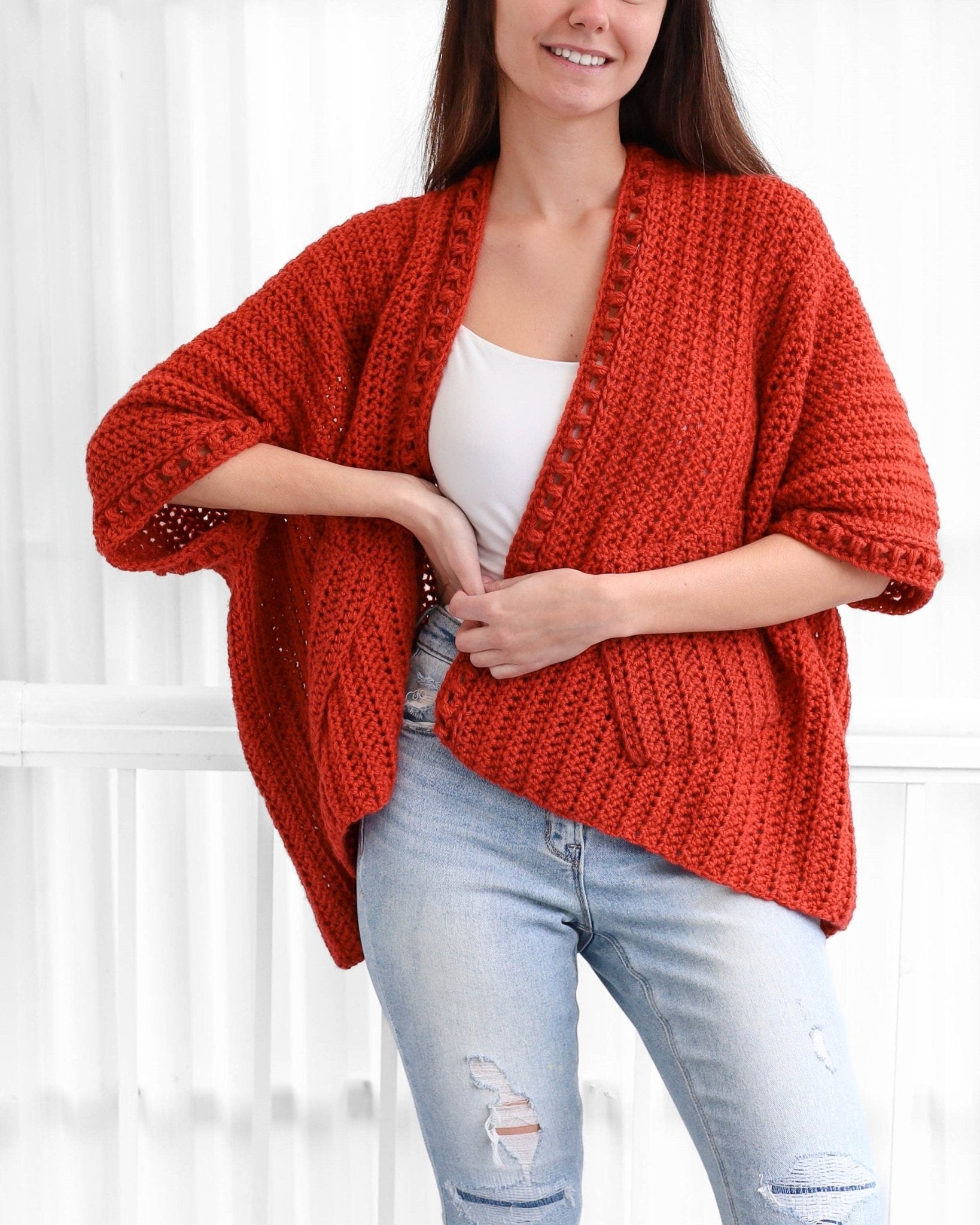 EMILY Poncho-Cardigan Crochet Pattern | No-Shaping Bobble Border Layer | PDF (XS–4XL) - Hakel Liebe