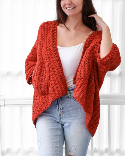EMILY Poncho-Cardigan Crochet Pattern | No-Shaping Bobble Border Layer | PDF (XS–4XL) - Hakel Liebe