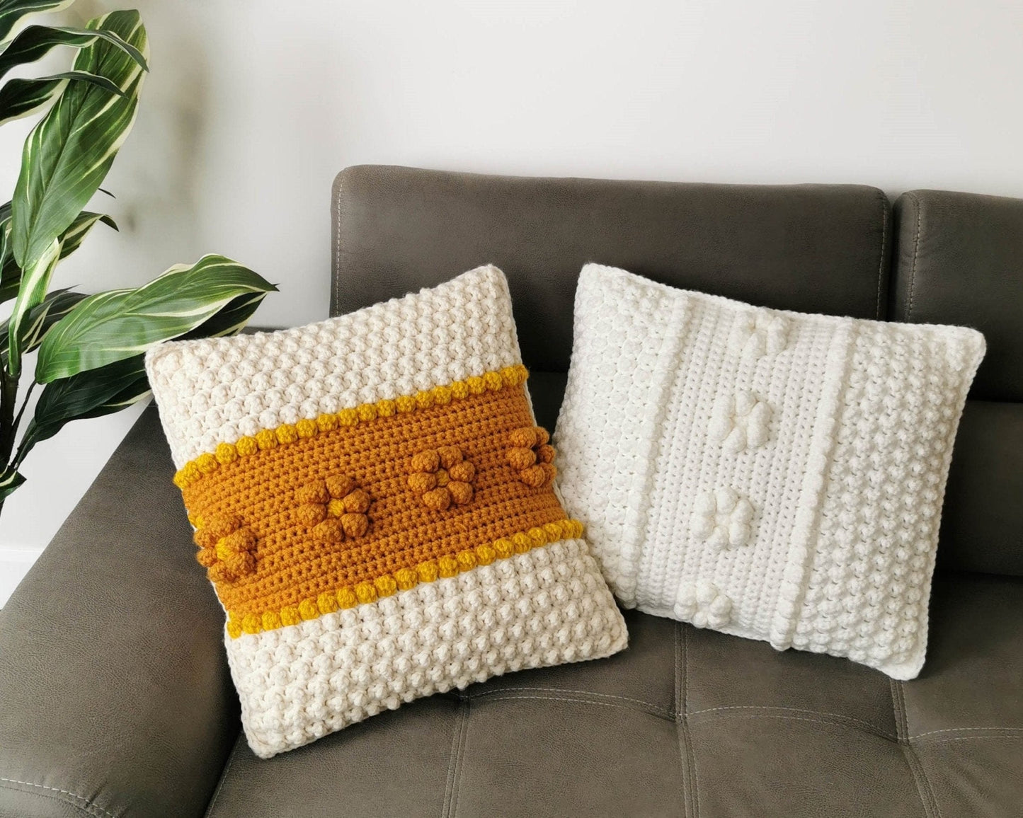 FLORA Bobble Pillow Crochet Pattern | Flower Cushion with Removable Cover | PDF - Hakel Liebe