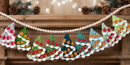 FROSTY Christmas Tree Crochet Pattern | Granny Stitch Fold-Up Tree | PDF (2 Sizes) - Hakel Liebe