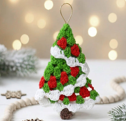 FROSTY Christmas Tree Crochet Pattern | Granny Stitch Fold-Up Tree | PDF (2 Sizes) - Hakel Liebe