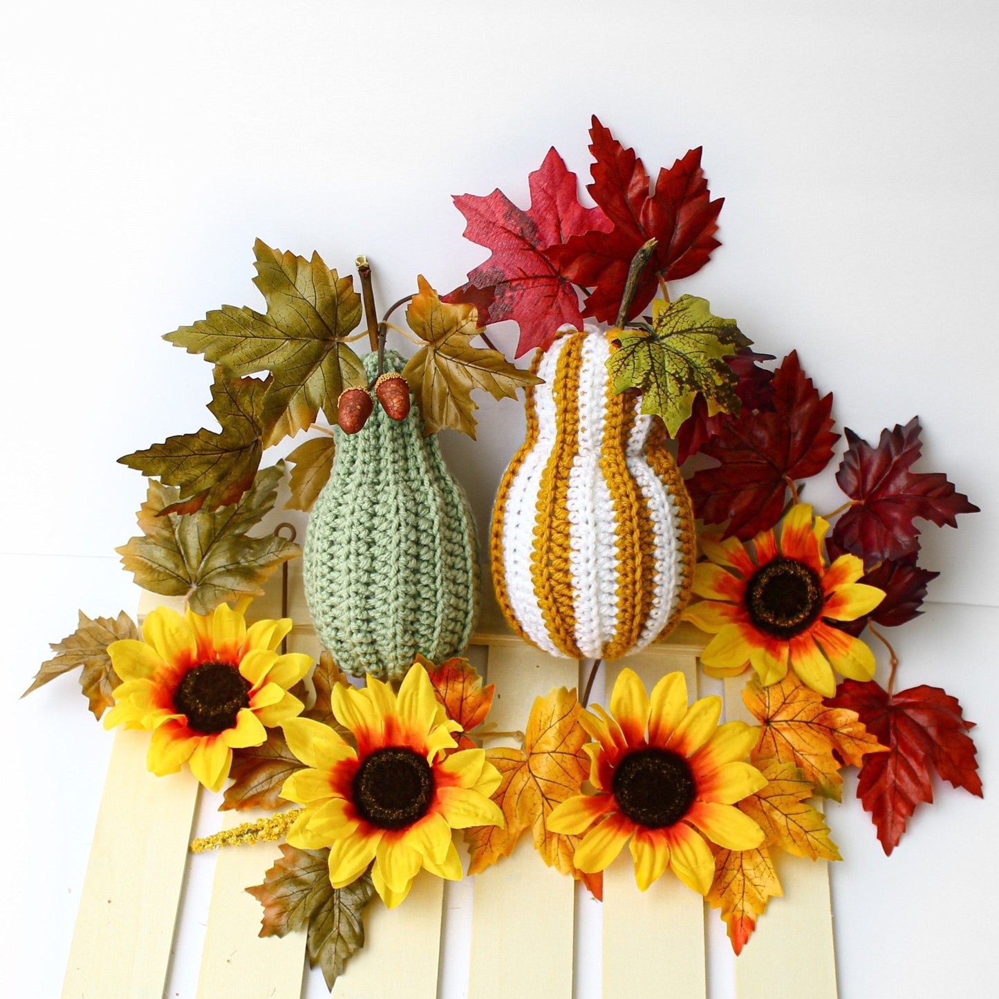 Festive Pumpkins Crochet Pumpkin Pattern | 5-Size Autumn Decor Set | PDF - Hakel Liebe