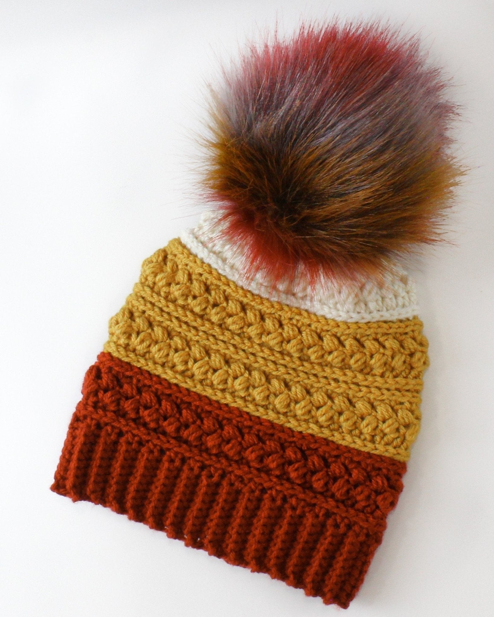 MADISON Beanie Crochet Pattern | Faux Fur Pom Pom Hat | PDF (Toddler–Adult) - Hakel Liebe