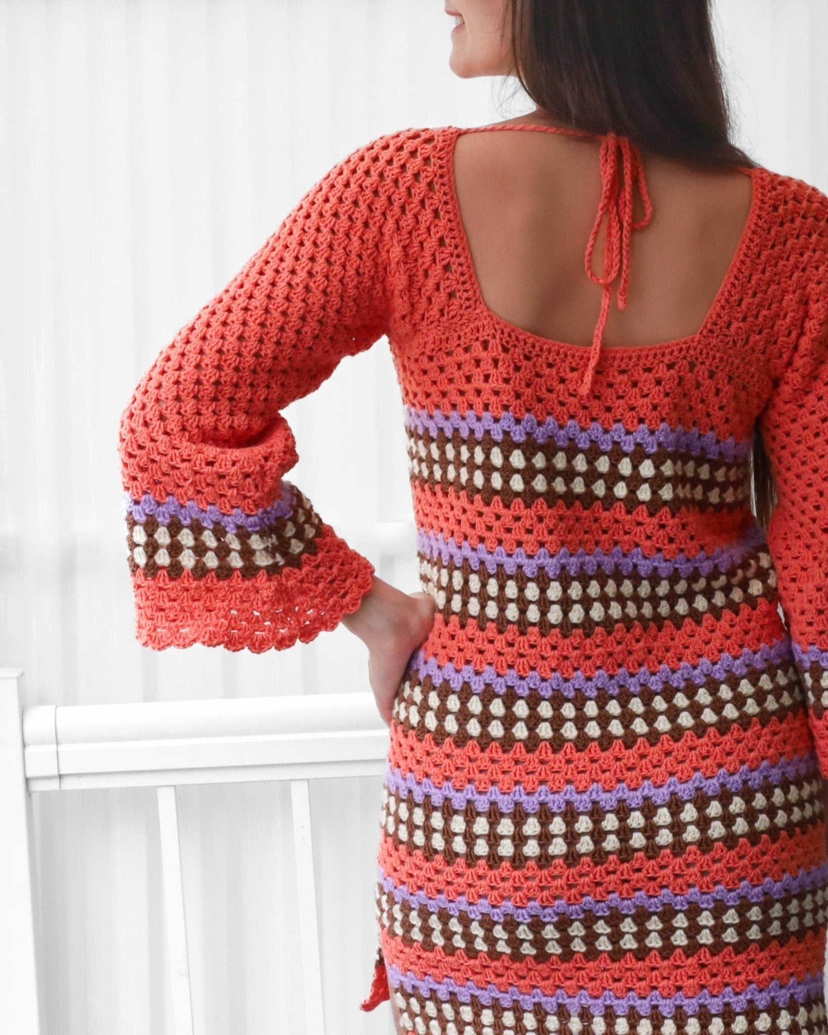 TAYLOR Fitted Dress Crochet Pattern | Granny Stitch with Side Slits | PDF (XS–3XL) - Hakel Liebe
