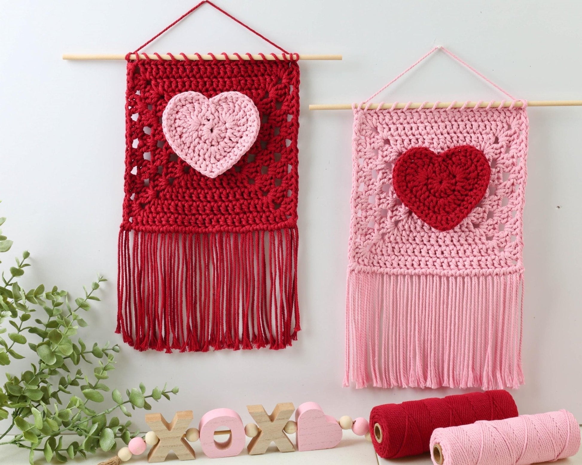 VALENTINA Heart Wall Hanging Crochet Pattern | 30-Minute Decor Project | PDF - Hakel Liebe