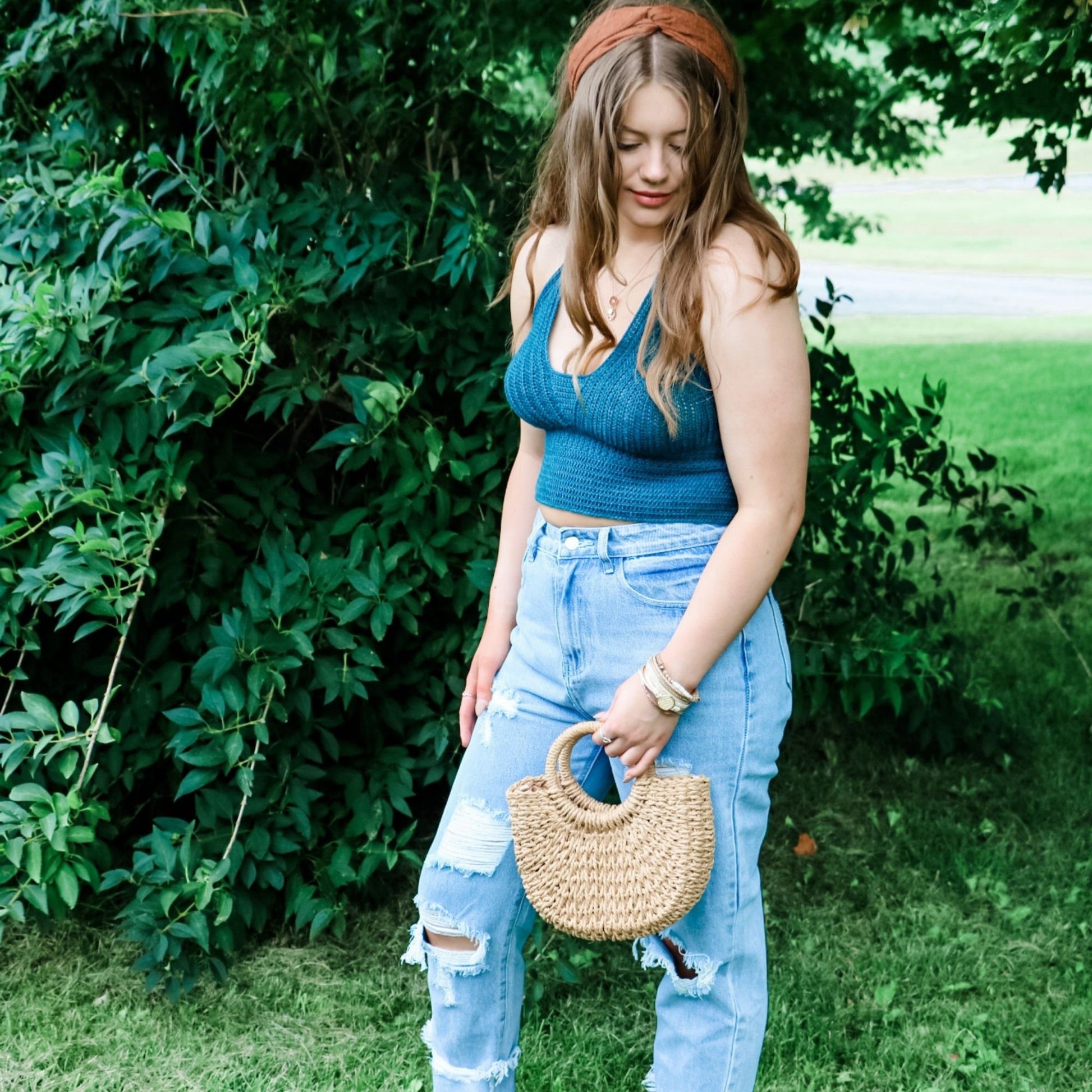 CROCHET PATTERN & VIDEO/ Stroll in The Park Halter Top, crochet halter top, crochet tank top, size inclusive, pdf, summer crochet pattern