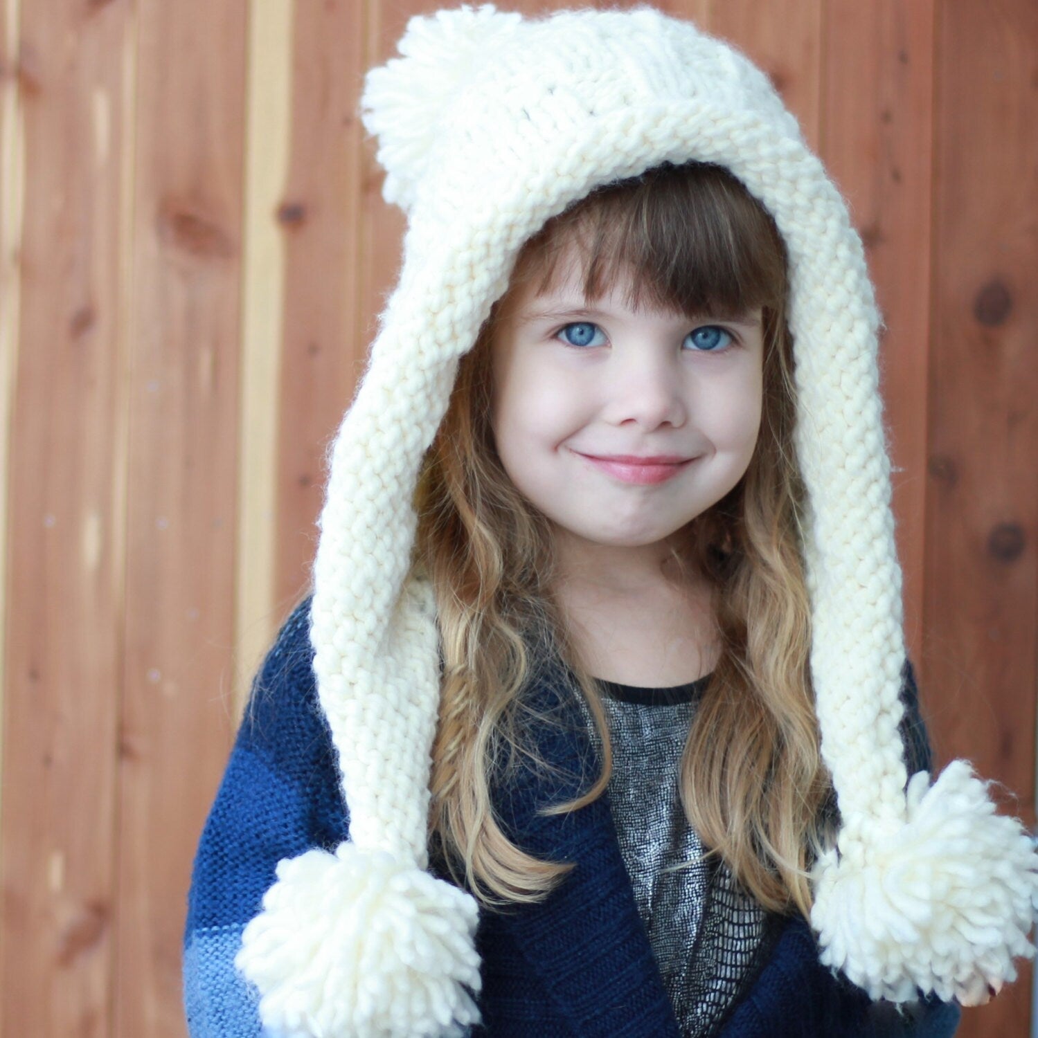 BRAELYNN Pixie Hat Knitting Pattern | Earflap Winter Hat | PDF Download - Hakel Liebe