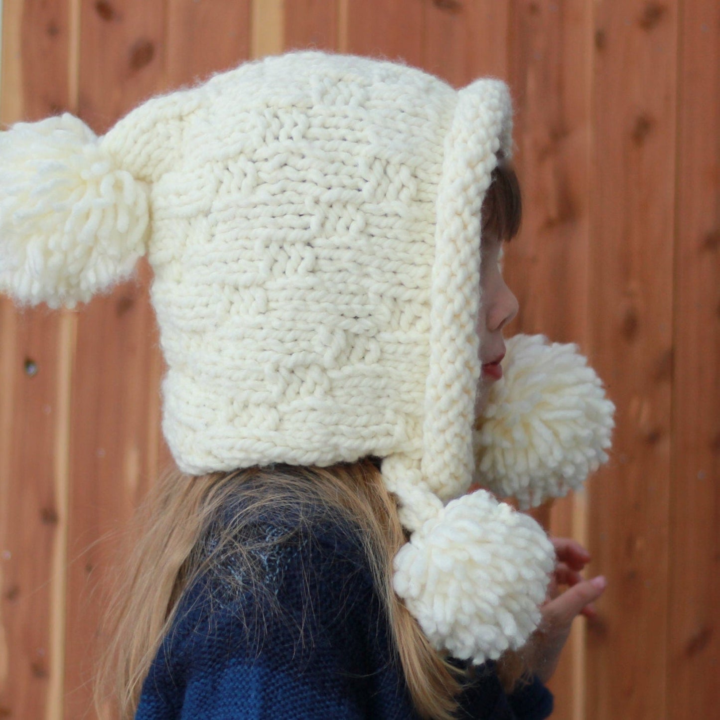 BRAELYNN Pixie Hat Knitting Pattern | Earflap Winter Hat | PDF Download - Hakel Liebe