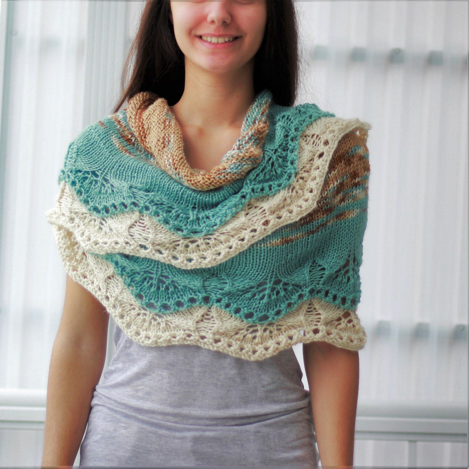 IDA Lace Shawl Knitting Pattern | Center-Out, Any Yarn Weight | PDF - Hakel Liebe
